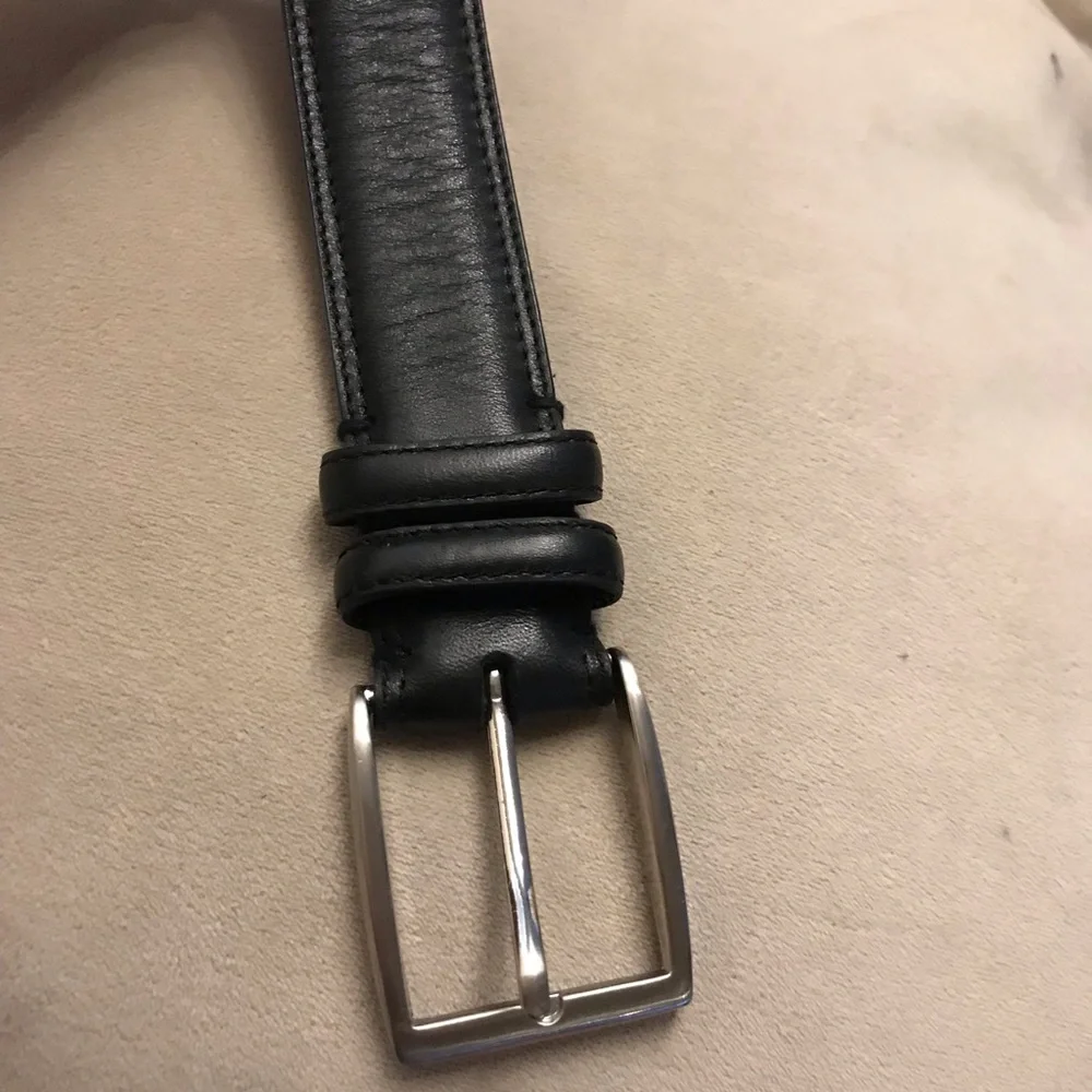 Leather belt